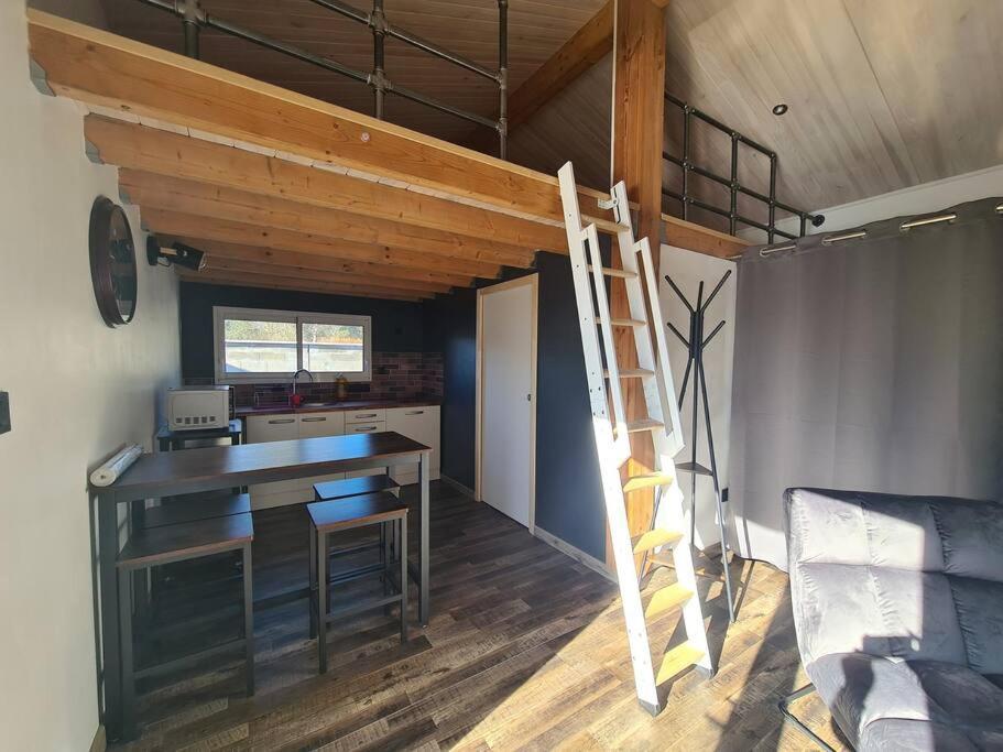 Studio De 35 M2 Parentis-en-Born Bagian luar foto