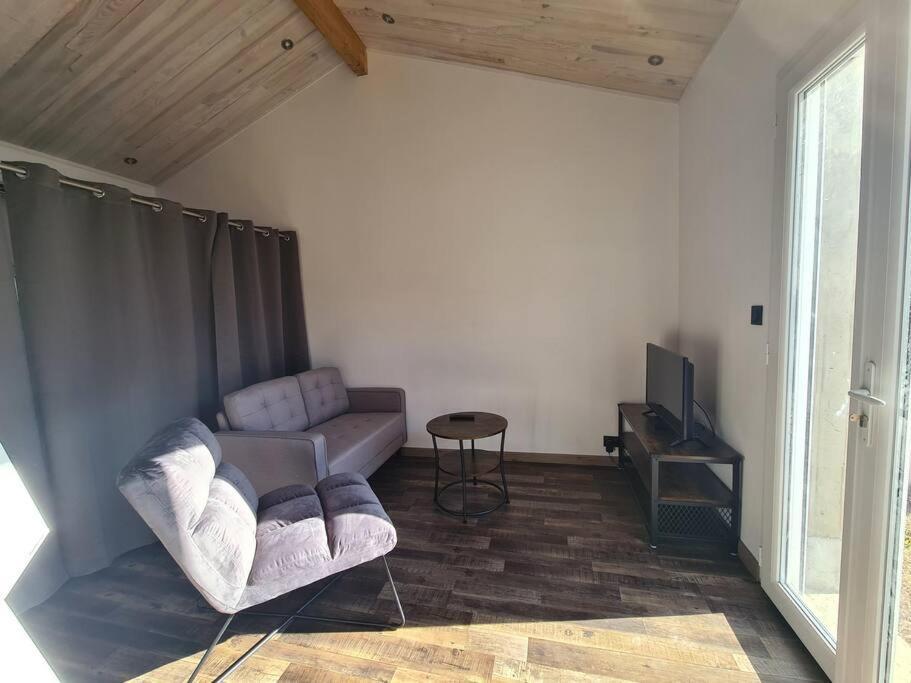 Studio De 35 M2 Parentis-en-Born Bagian luar foto